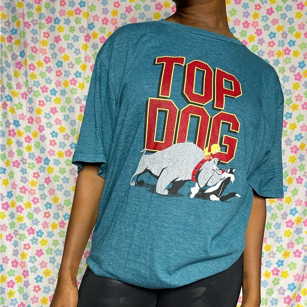 WB Top Dog tshirt. Perfect condition very soft. Size L. 
available now!!